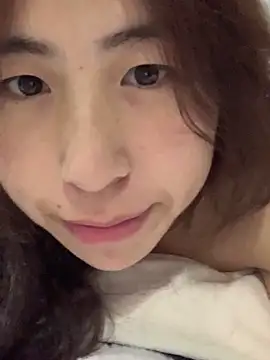 Snapshot of Aimeil chatting on 12.07.24 Aimeil online show from 12.07.24