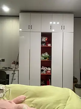 Snapshot of Aimeil chatting on 01.11.25 Aimeil online show from 01.11.25