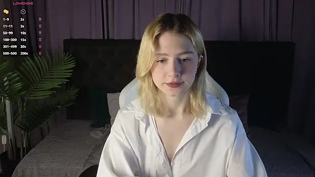 jenny bunny  online show from 03.06.25