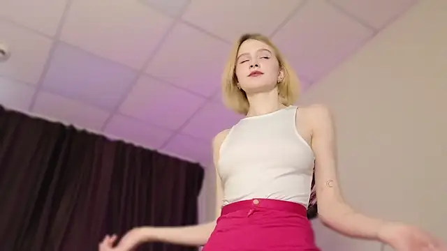 jenny bunny  online show from 03.23.25