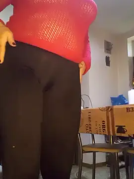 Snapshot of Ely_Elenita chatting on 11.28.25 Ely Elenita online show from 11.28.25