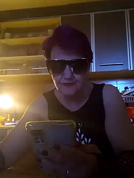 Snapshot of Ely_Elenita chatting on 04.03.26 Ely Elenita online show from 04.03.26