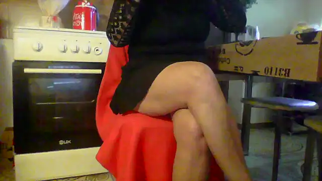 Snapshot of Ely_Elenita chatting on 04.15.26 Ely Elenita online show from 04.15.26