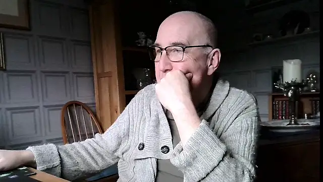 Adamdaddybear online show from 01.08.25