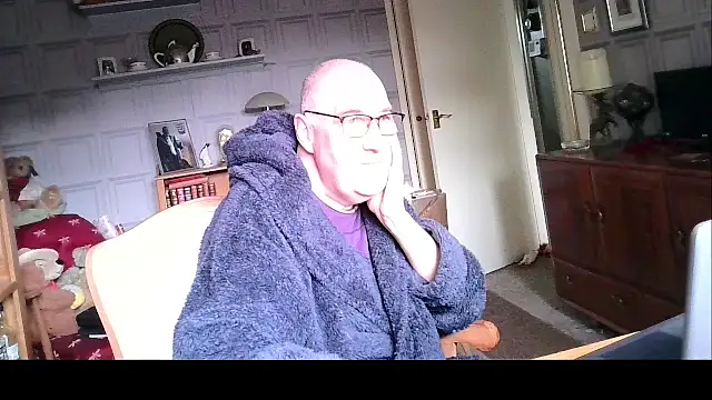 Adamdaddybear online show from 03.21.25