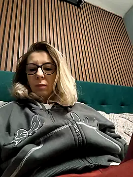 SukyGirl online show from 02.12.25