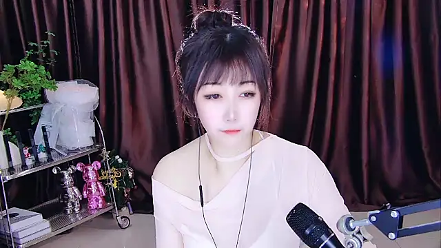 Snapshot of xiaoya666--baby chatting on 02.22.25 xiaoya666--baby online show from 02.22.25