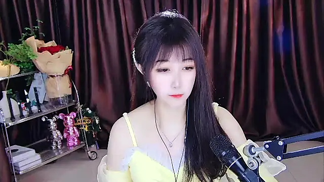 Snapshot of xiaoya666--baby chatting on 02.26.25 xiaoya666--baby online show from 02.26.25