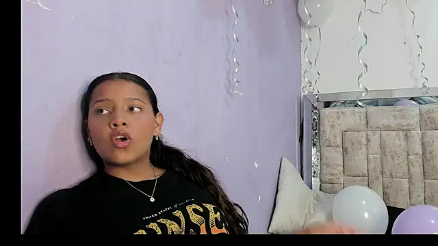 ReisheII Andersom online show from 10.24.25