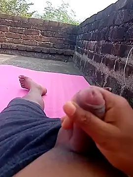 Snapshot of Tanker_95 chatting on 12.11.24 Tanker 95 online show from 12.11.24