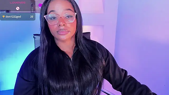 Snapshot of IvyBliss8 chatting on 01.28.25 IvyBliss8 online show from 01.28.25