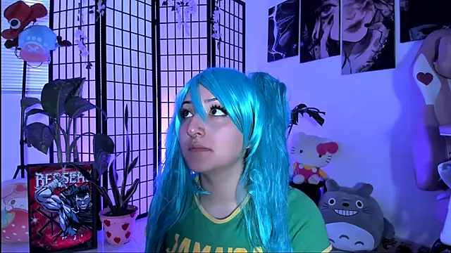 Snapshot of julyana_ chatting on 10.29.25 julyana online show from 10.29.25