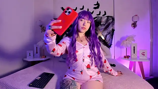 GigiVolkova online show from 10.22.25