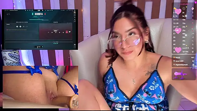 Snapshot of CamilaVegas_ chatting on 02.12.25 CamilaVegas online show from 02.12.25