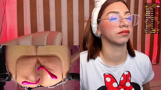 Snapshot of CamilaVegas_ chatting on 03.04.25 CamilaVegas online show from 03.04.25