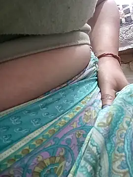 Snapshot of cute-mahek chatting on 02.20.26 cute-mahek online show from 02.20.26