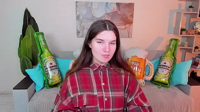 BonneyLove online show from 09.18.25