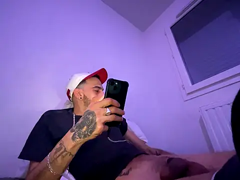 Rebeu313 online show from 11.25.25