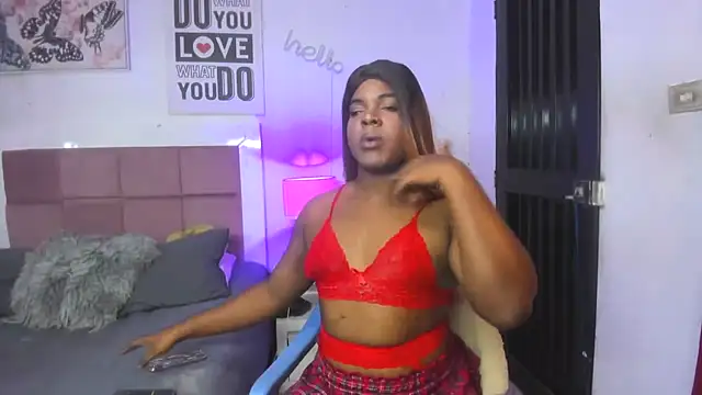 Snapshot of Alexa_paytom1 chatting on 12.18.25 Alexa paytom1 online show from 12.18.25