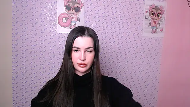 Snapshot of DivaKaily_ chatting on 12.11.24 DivaKaily online show from 12.11.24