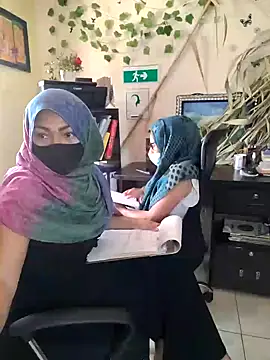 Snapshot of NAJWA-ARAB chatting on 12.06.24 NAJWA-ARAB online show from 12.06.24