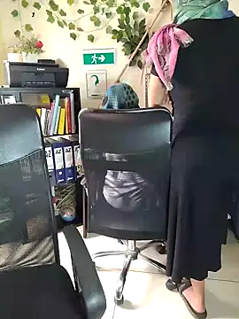 Snapshot of NAJWA-ARAB chatting on 01.24.25 NAJWA-ARAB online show from 01.24.25