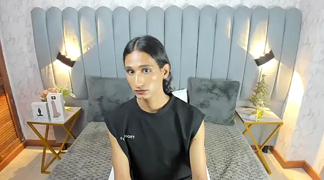 Snapshot of skyyfoxpraga chatting on 12.22.24 skyyfoxpraga online show from 12.22.24