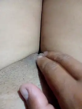 Snapshot of Khaleyssi chatting on 10.30.25 Khaleyssi online show from 10.30.25