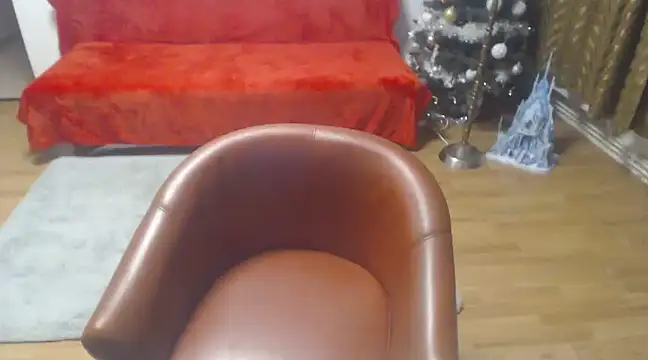 Snapshot of AngelAndDevil92 chatting on 01.19.25 AngelAndDevil92 online show from 01.19.25