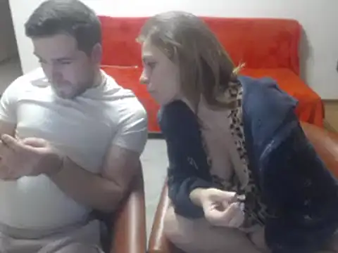 Snapshot of AngelAndDevil92 chatting on 01.26.25 AngelAndDevil92 online show from 01.26.25