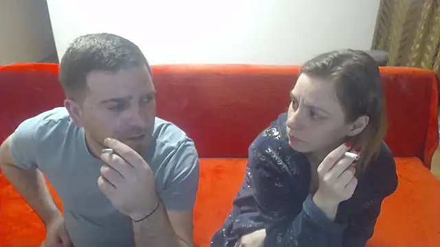 Snapshot of AngelAndDevil92 chatting on 02.01.25 AngelAndDevil92 online show from 02.01.25