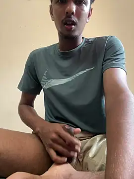 Snapshot of Theyoung_huge_dick chatting on 12.22.24 Theyoung huge dick online show from 12.22.24