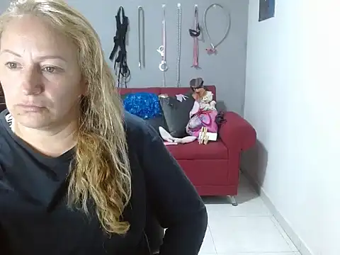 emperabigbootybigass online show from 02.11.25