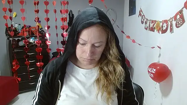 emperabigbootybigass online show from 02.20.25