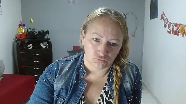 emperabigbootybigass online show from 03.08.25