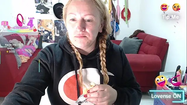 emperabigbootybigass online show from 10.31.25