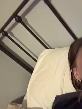 emilycoco online show from 04.05.26