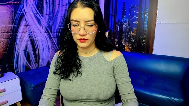 Violetaa diazz online show from 12.28.24