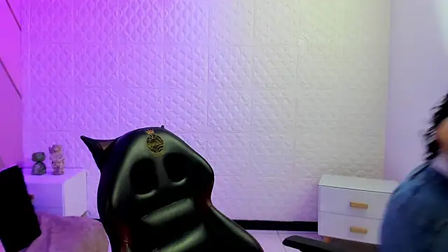 Violetaa diazz online show from 03.16.26