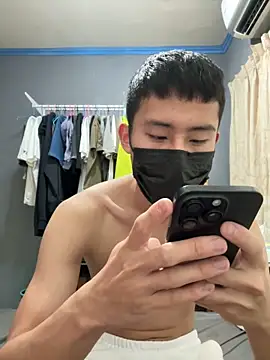 Benson18y online show from 12.25.24