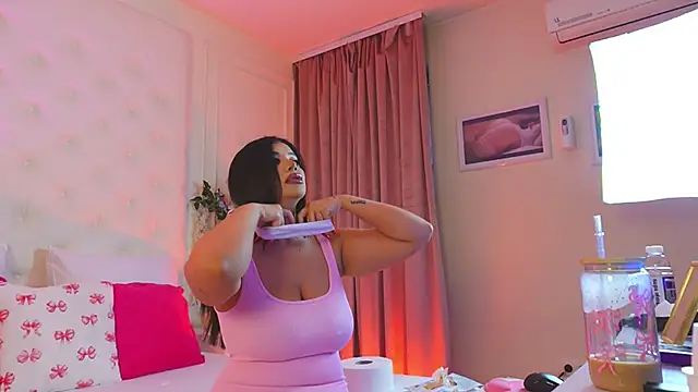 Amberseyes online show from 03.28.26