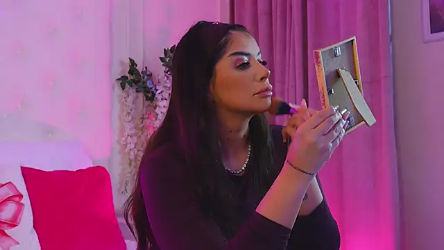 Amberseyes online show from 04.06.26