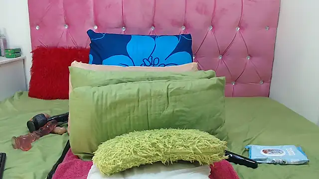 Hotty-boobsxxx online show from 02.17.25