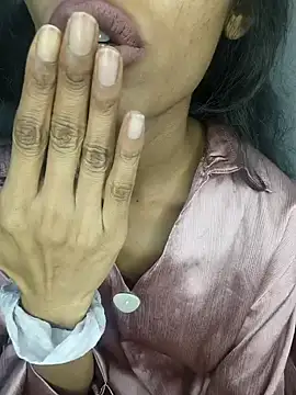 glam goddess online show from 12.06.24