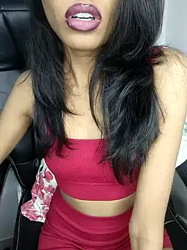 glam goddess online show from 01.03.25