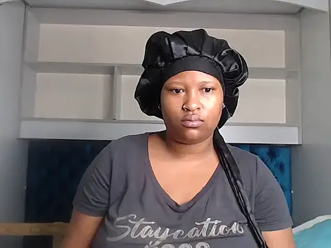 Zeeyonce696 online show from 01.24.25