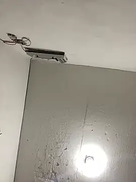 Snapshot of Carolinen chatting on 02.13.25 Carolinen online show from 02.13.25