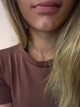 Carolinen online show from 04.06.26