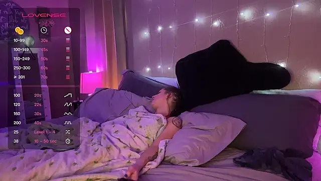 Snapshot of Dani_Dragon69 chatting on 03.05.25 Dani Dragon69 online show from 03.05.25