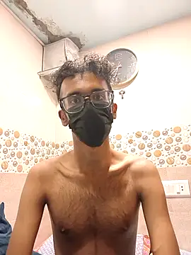 Snapshot of mackyjam chatting on 10.30.25 mackyjam online show from 10.30.25